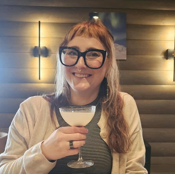 Meet your Posher, Siena - Picture 1 of 1